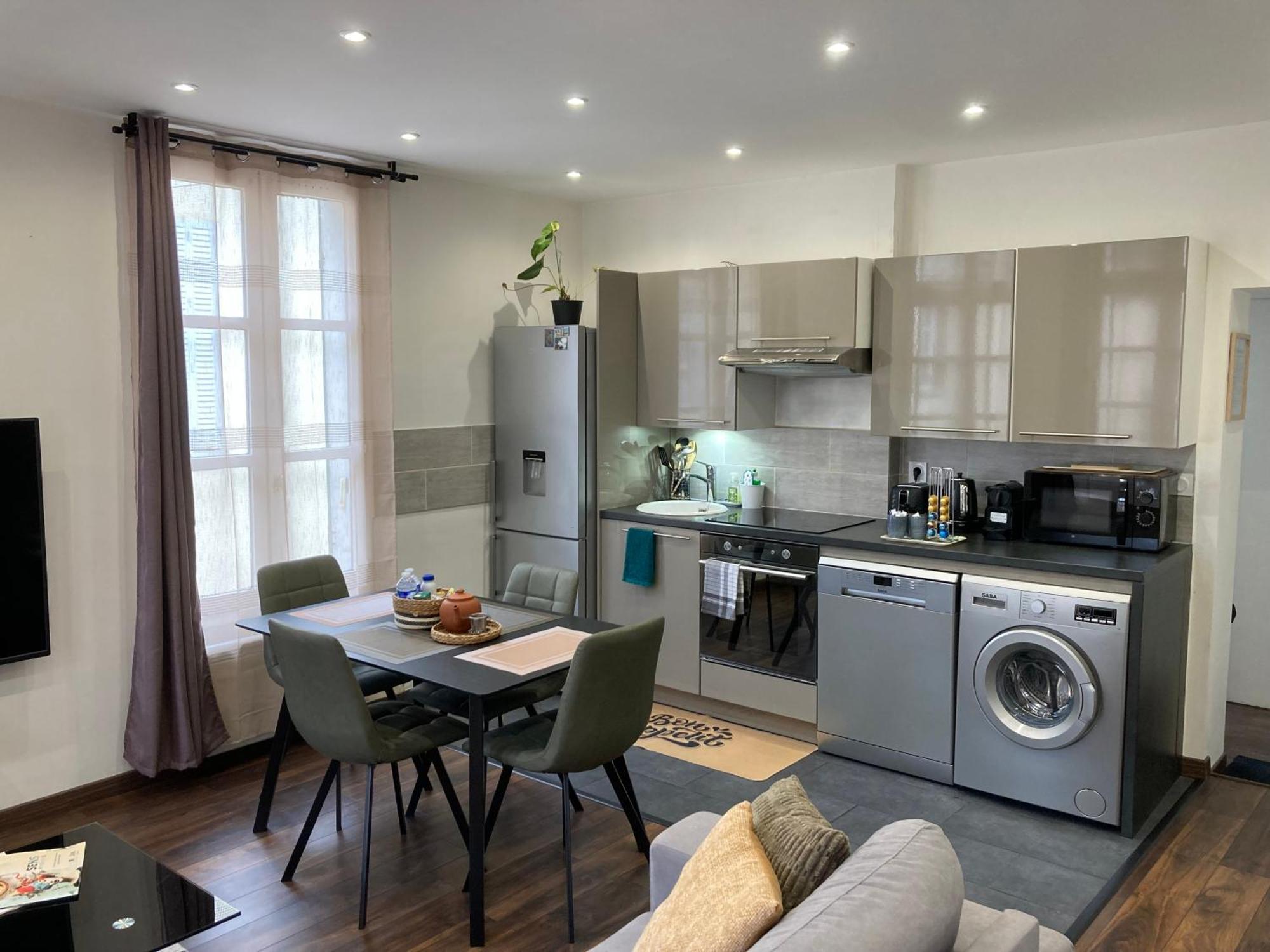 Joli Appart F2, Les 3 Croissants, Centre Ville Sens Exteriér fotografie
